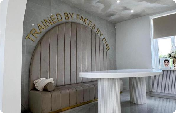 Bu Nails & Beauty Team